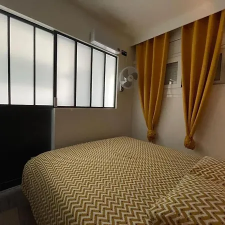 Apartmán A 80m, Vue Canal, Marina, Pyrenees